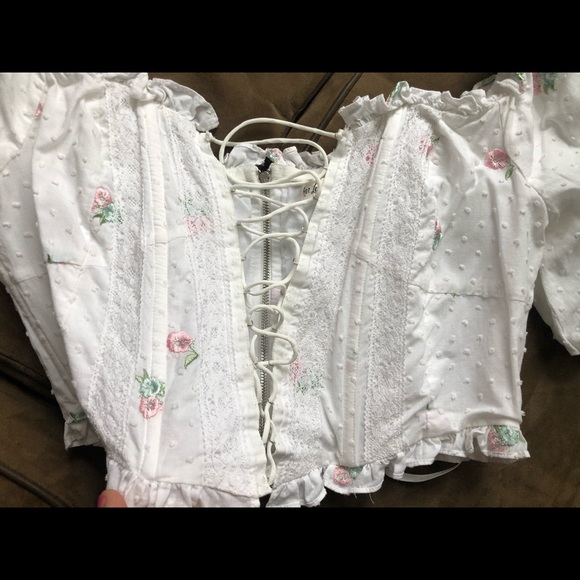 For love and lemons FL&L Rainey Crop Top L EUC ❤️🍋🍒 - Picture 5 of 9